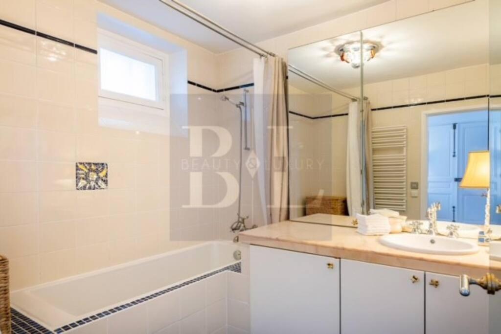 Dauphine Saint Germain 6Th Arr 2Bedrooms ปารีส ภายนอก รูปภาพ