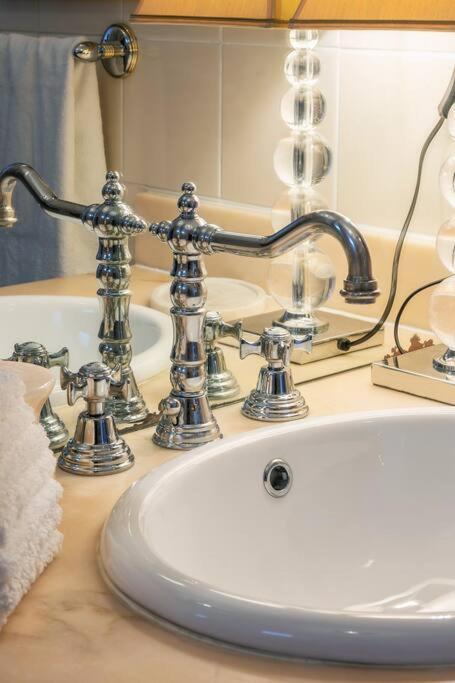Dauphine Saint Germain 6Th Arr 2Bedrooms ปารีส ภายนอก รูปภาพ